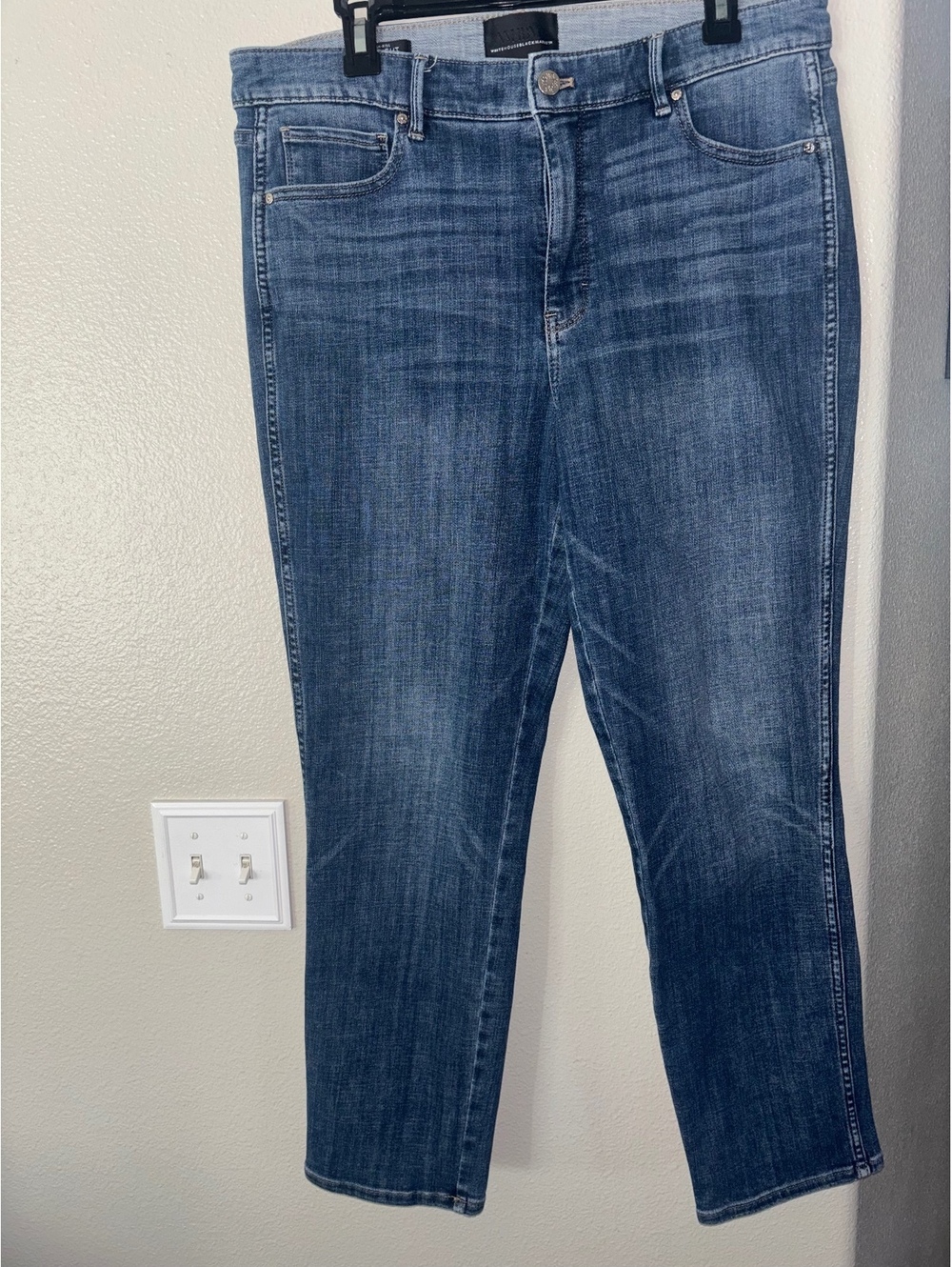 White House Black Market Everyday Soft High Rise Straight Jeans Blue Wash 14L